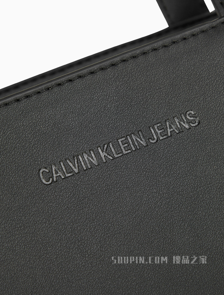 Calvin Klein 女包时尚LOGO压纹手提斜挎两用包DH2731