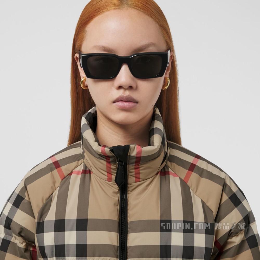 可拆式连帽格纹再生聚酯纤维羽绒服 (典藏米色) - 女士