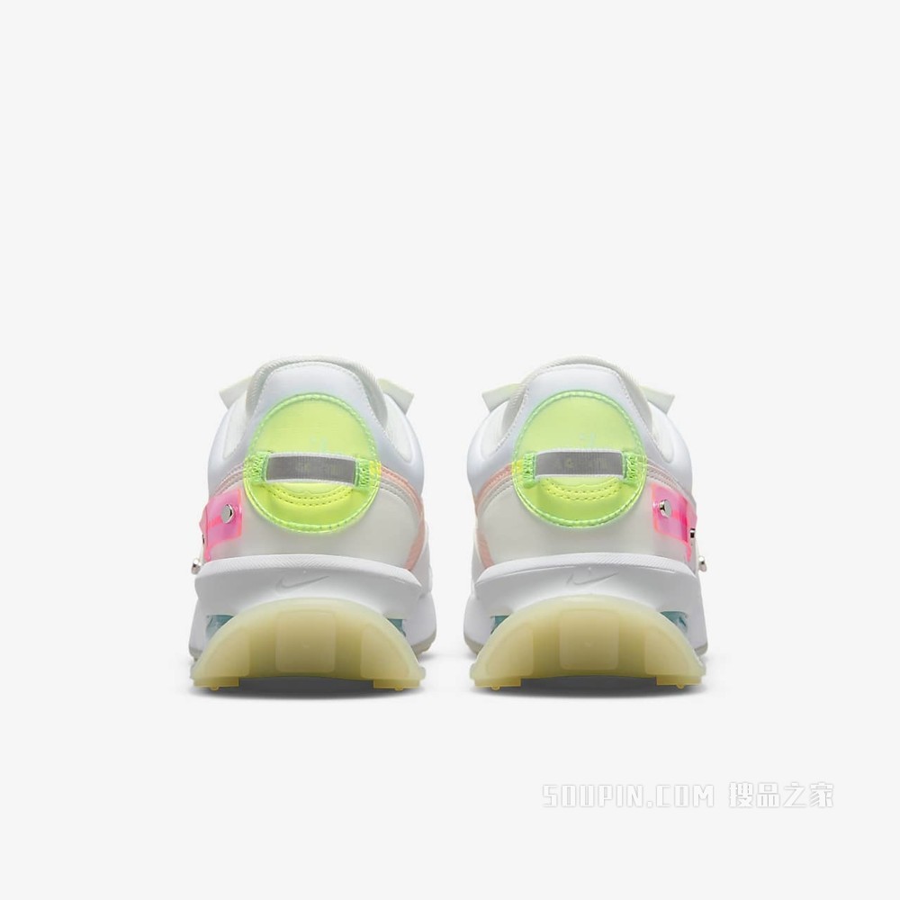Nike Air Max Pre-Day 女子运动鞋