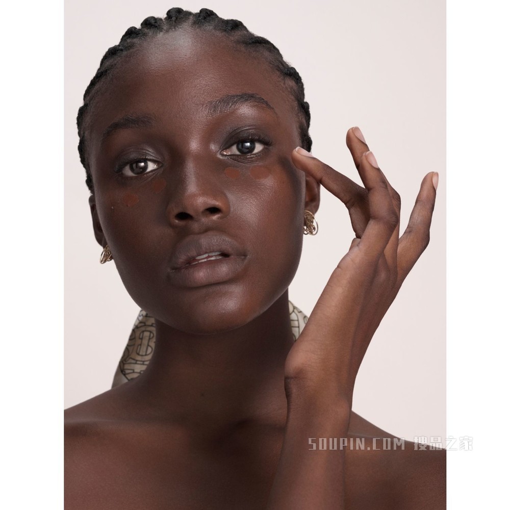 博柏利柔雾持妆粉底液 - 浅暖色 30 号 - 女士