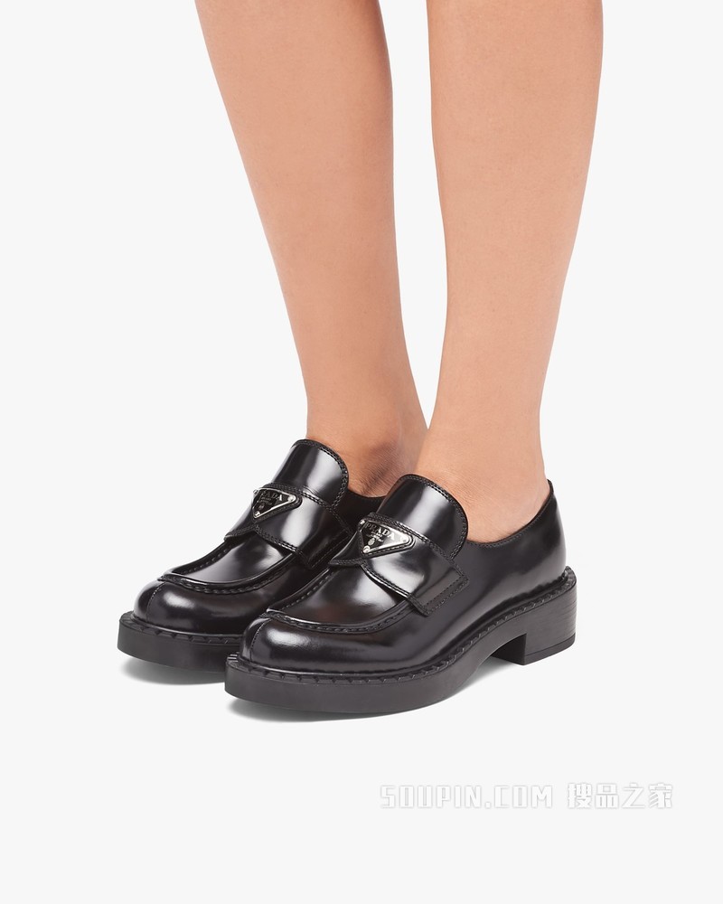 Chocolate 亮面皮革乐福鞋