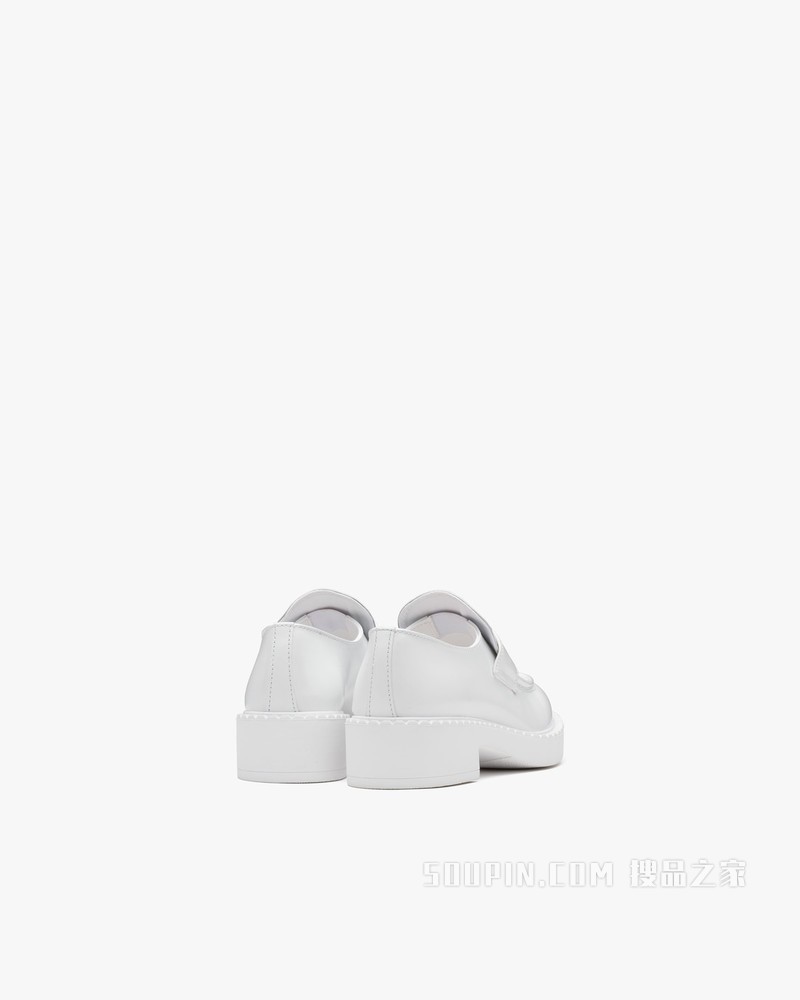 Chocolate 亮面皮革乐福鞋