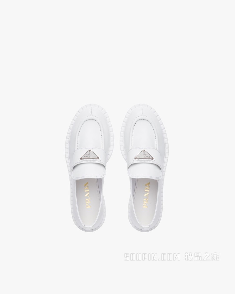 Chocolate 亮面皮革乐福鞋