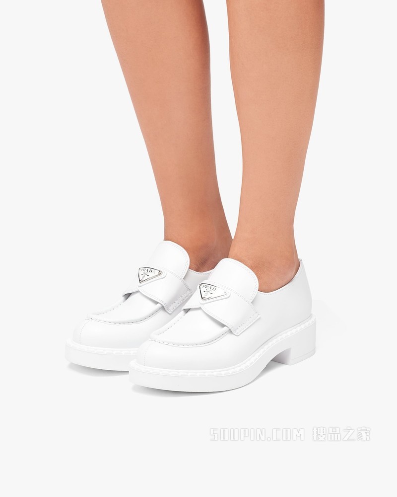 Chocolate 亮面皮革乐福鞋