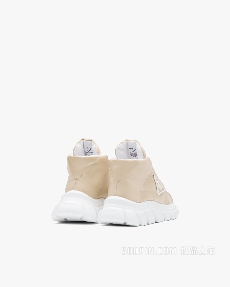尼龙华达呢运动鞋