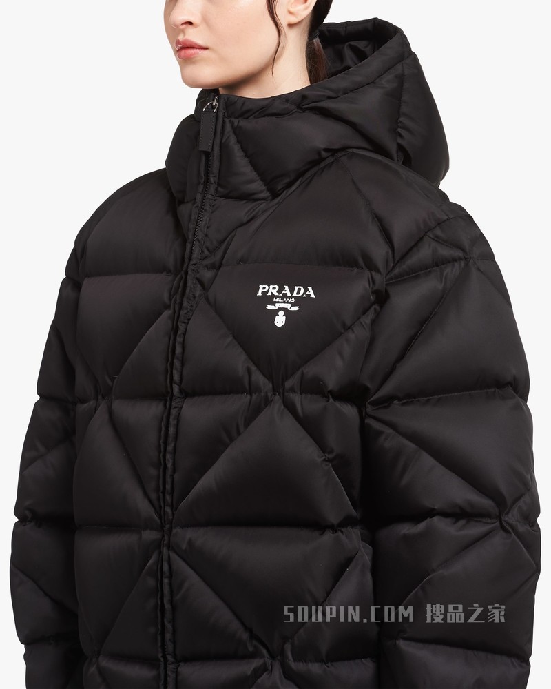 Re-Nylon 再生尼龙华达呢羽绒外套