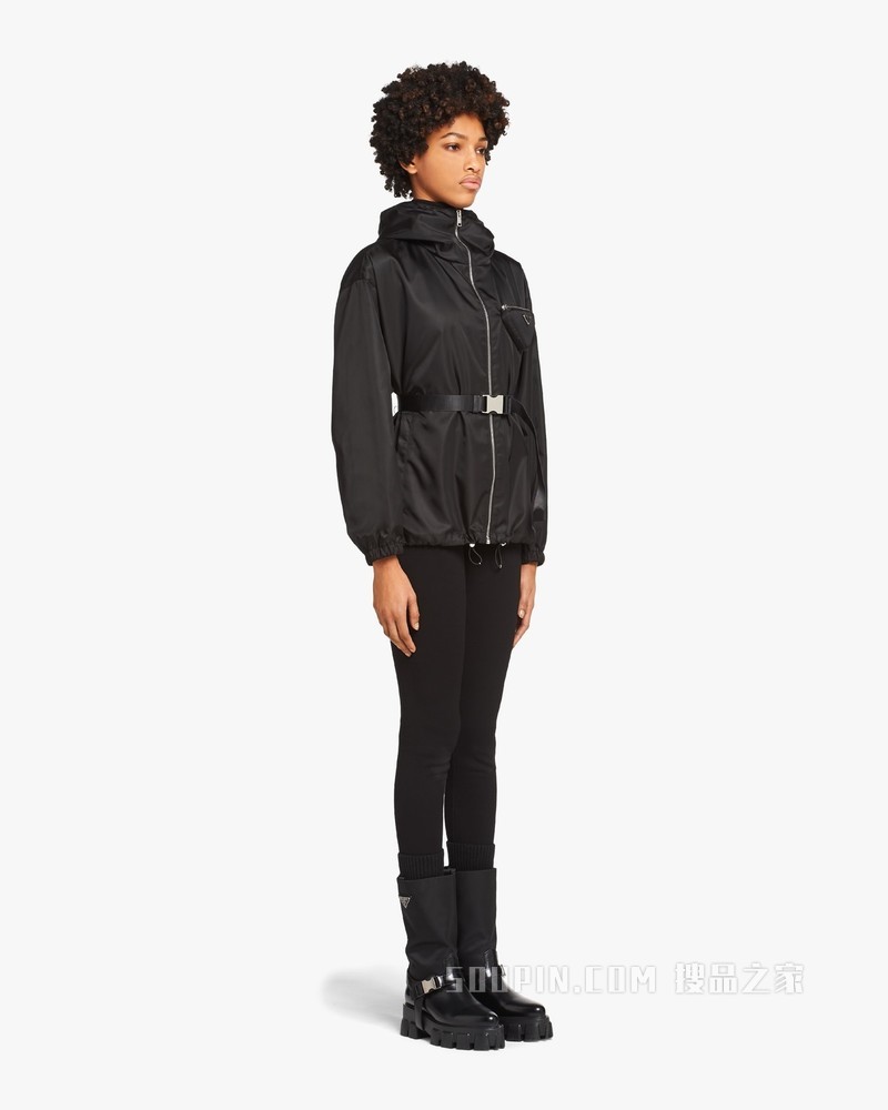 Re-Nylon 再生尼龙兜帽式夹克