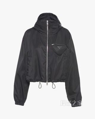 Re-Nylon 再生尼龙兜帽式夹克