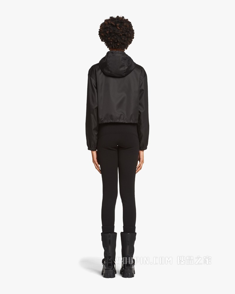 Re-Nylon 再生尼龙兜帽式夹克