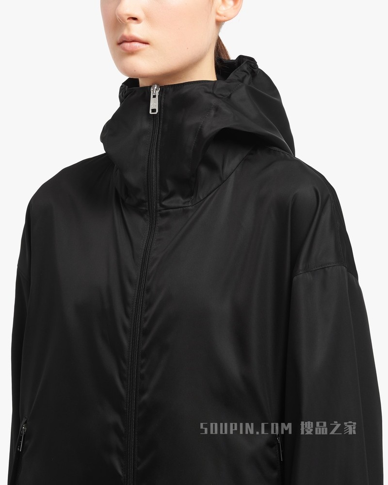 尼龙华达呢卡班夹克
