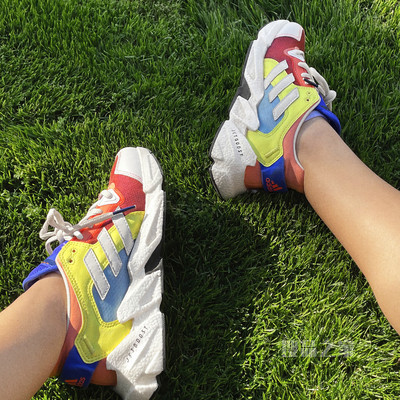 KK X9000 KARLIE KLOSS联名低帮实用舒适跑步运动鞋