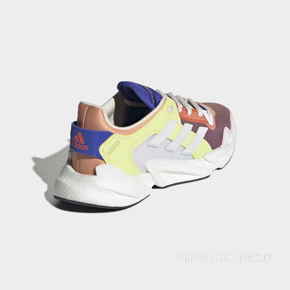 KK X9000 KARLIE KLOSS联名低帮实用舒适跑步运动鞋