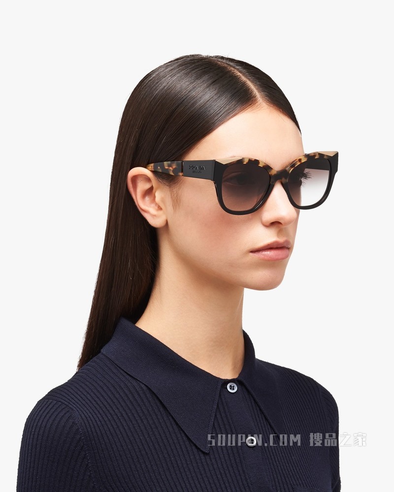 Prada Monochrome 太阳镜