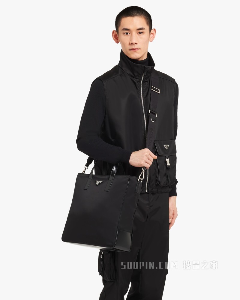 Re-Nylon 再生尼龙和皮革托特包