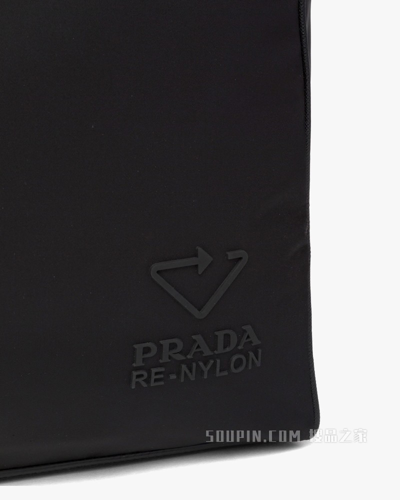 Re-Nylon 再生尼龙和Saffiano 皮革旅行包