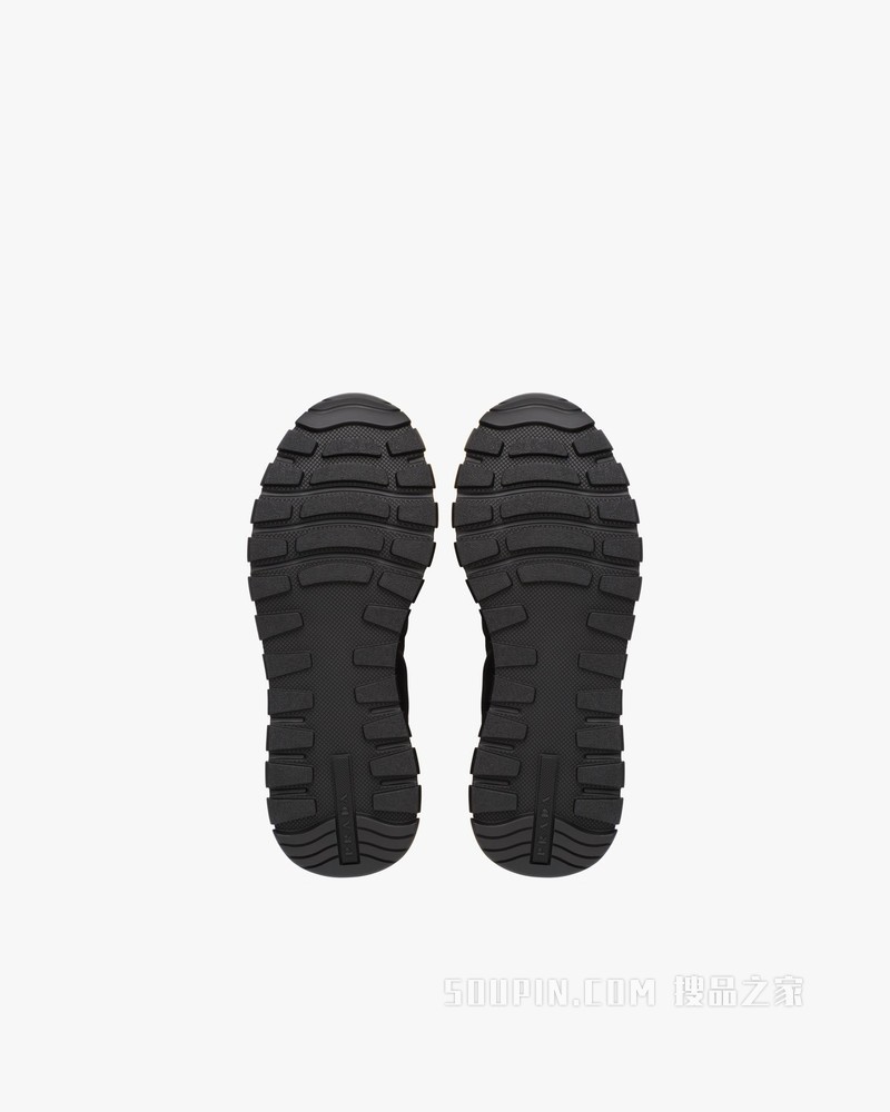 Prada PRAX 01 Re-Nylon 再生尼龙和亮面皮革运动鞋