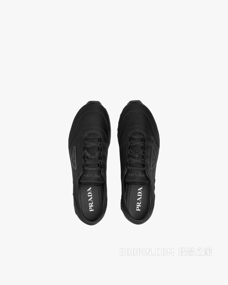 尼龙华达呢运动鞋