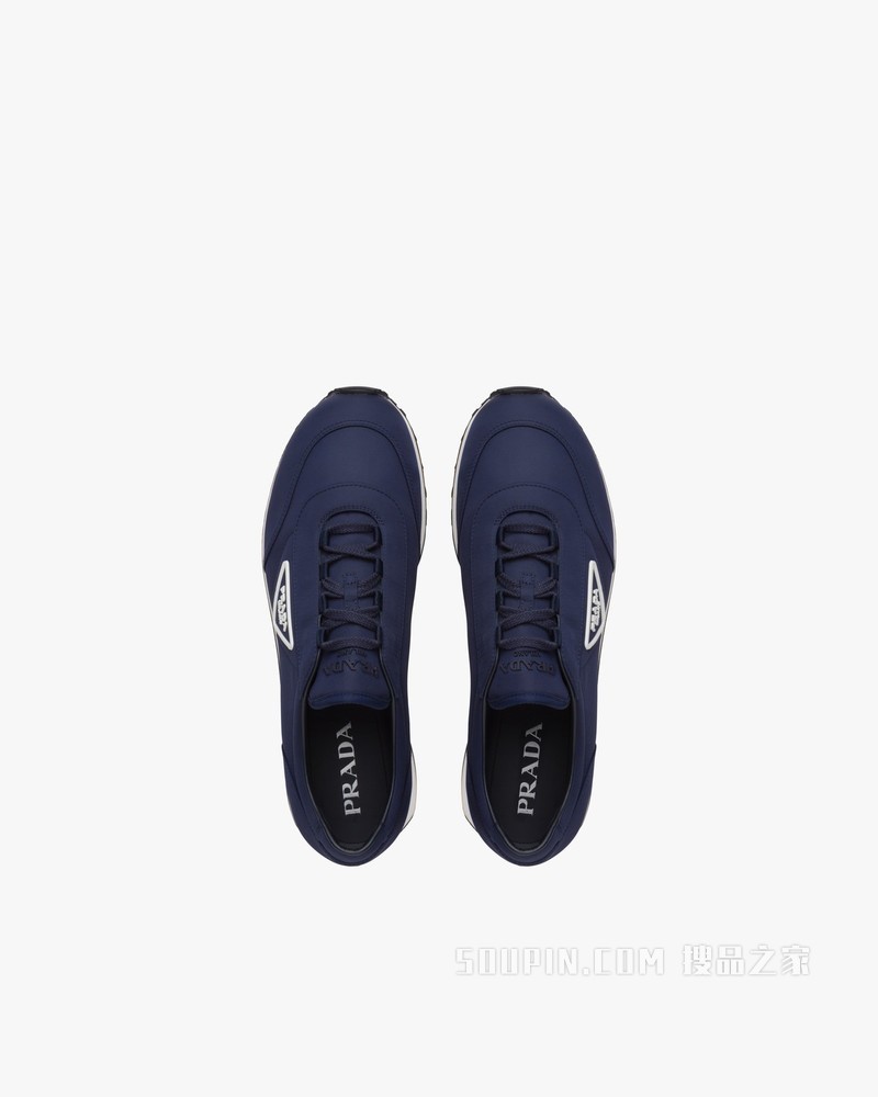 尼龙华达呢运动鞋