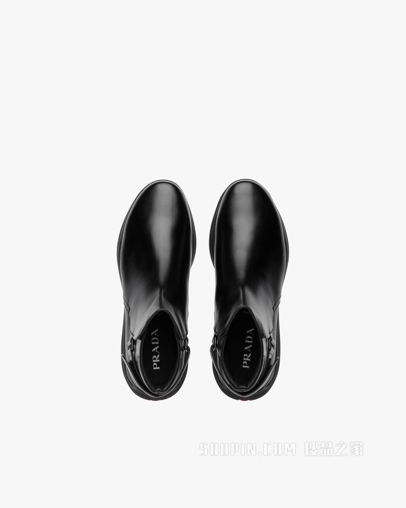 哑色皮革短靴