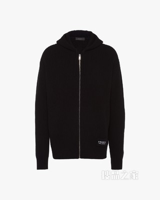 羊毛和羊绒针织帽衫