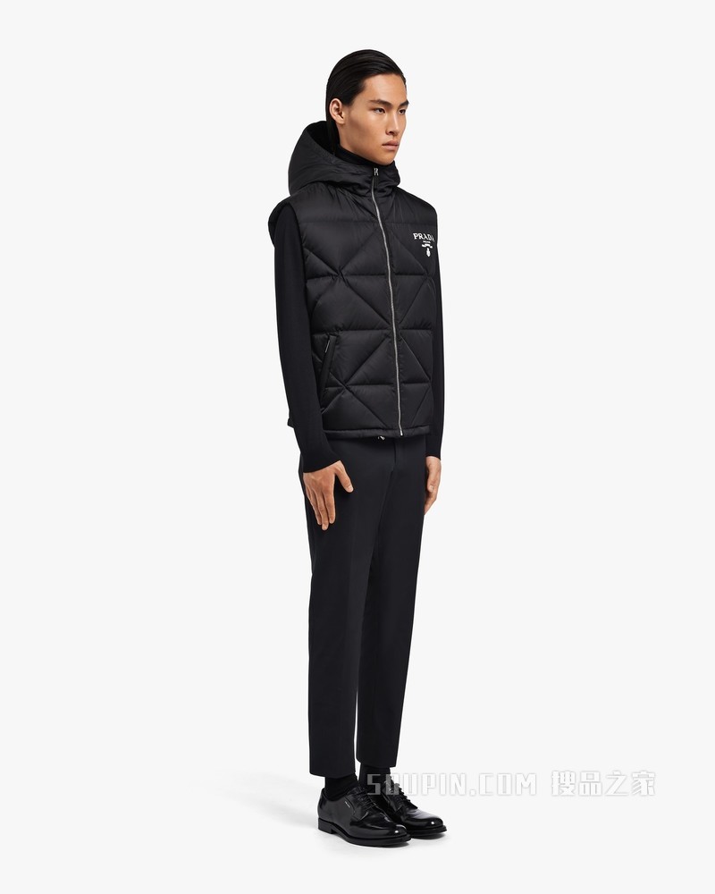 Re-Nylon 再生尼龙羽绒背心外套