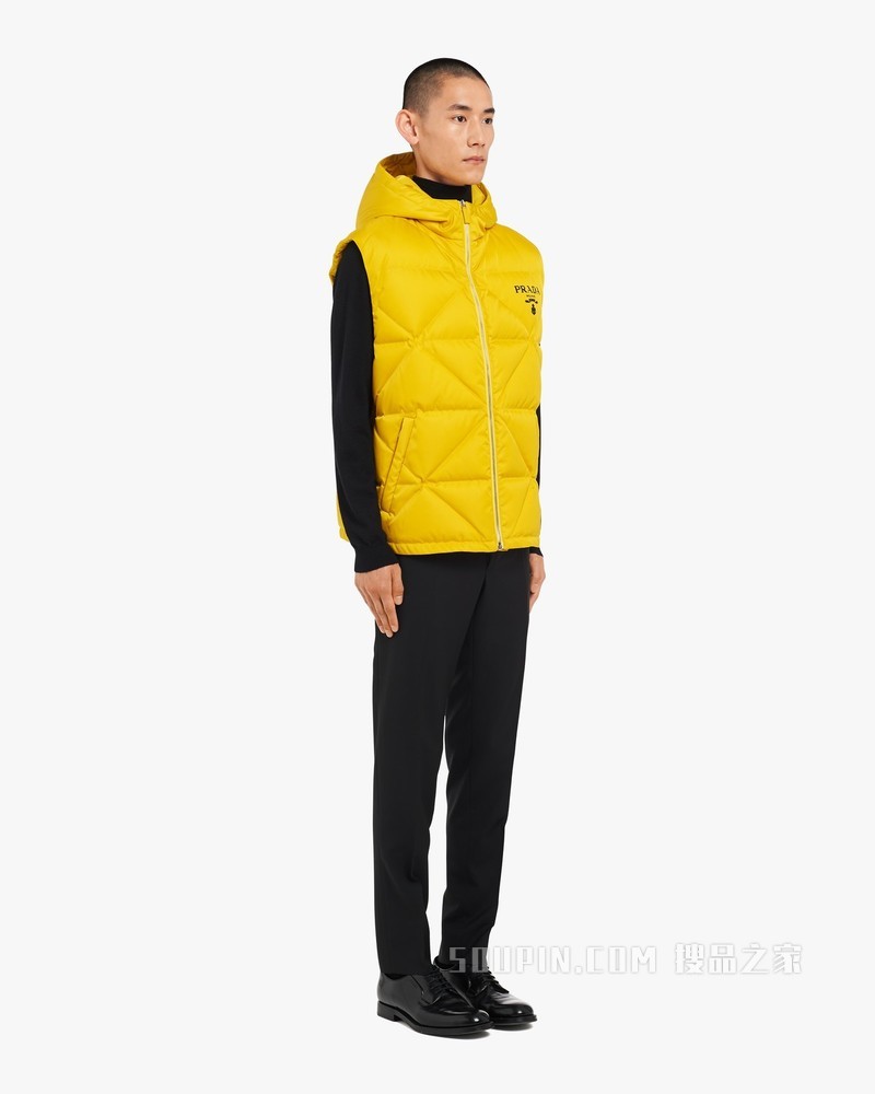 Re-Nylon 再生尼龙羽绒背心外套