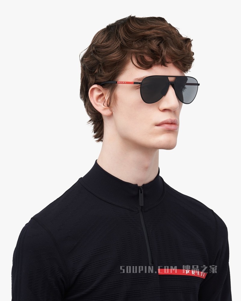 Prada Linea Rossa 眼镜系列