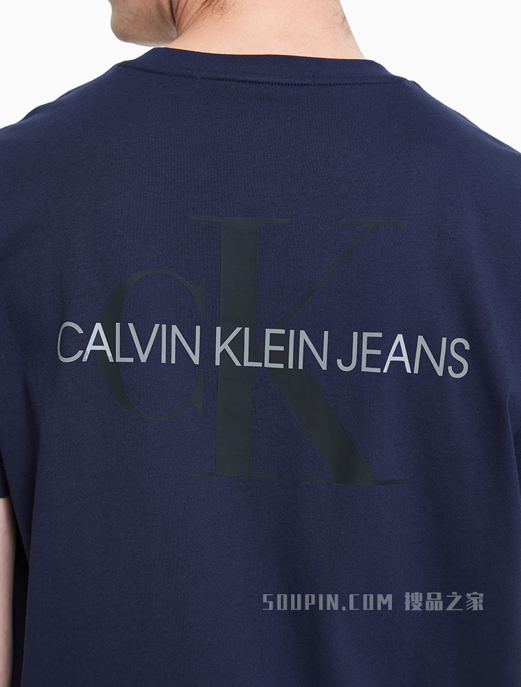Calvin Klein 男装时尚层叠LOGO印花圆领短袖T恤J319634