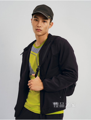 Calvin Klein 男装时尚拼色连帽茄克拉链运动外套4MF1O503