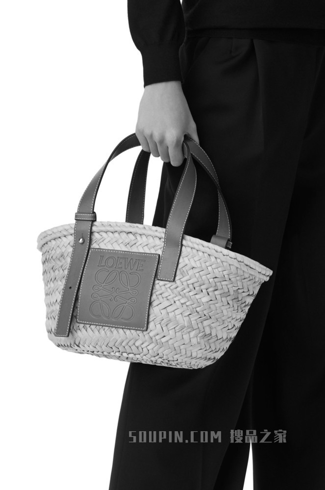 小号棕榈叶和牛皮革 Basket 手袋