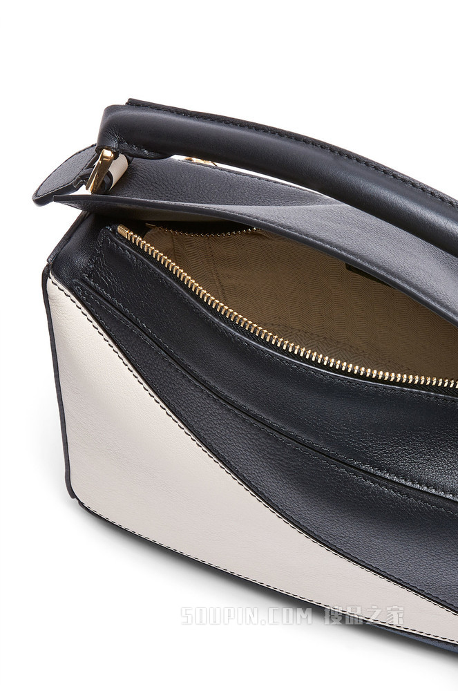 小号经典牛皮革 Puzzle 手袋