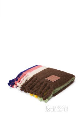 马海毛和羊毛条纹毛毯