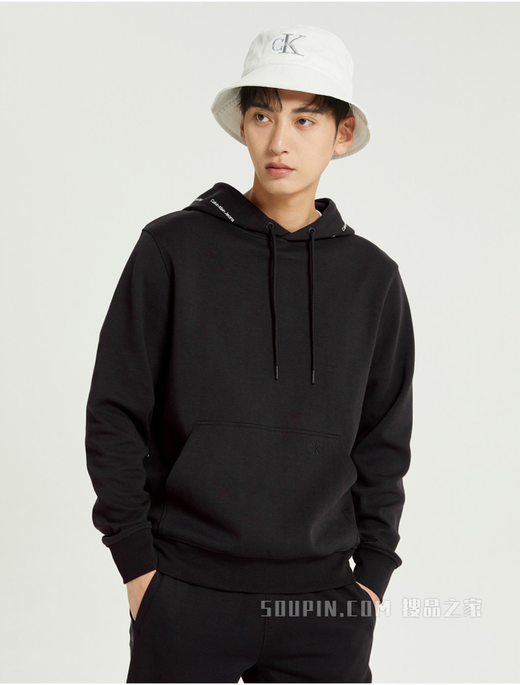 Calvin Klein 男士休闲抽绳连帽印花刺绣卫衣J319701