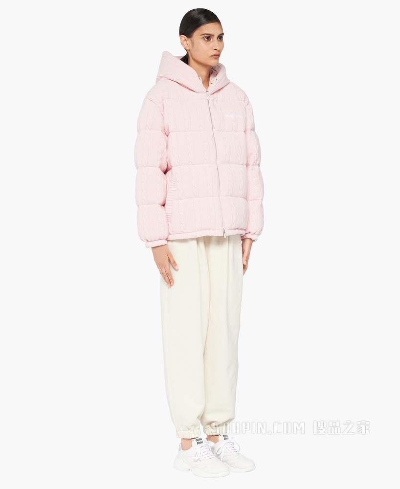 兜帽式羊绒羽绒外套