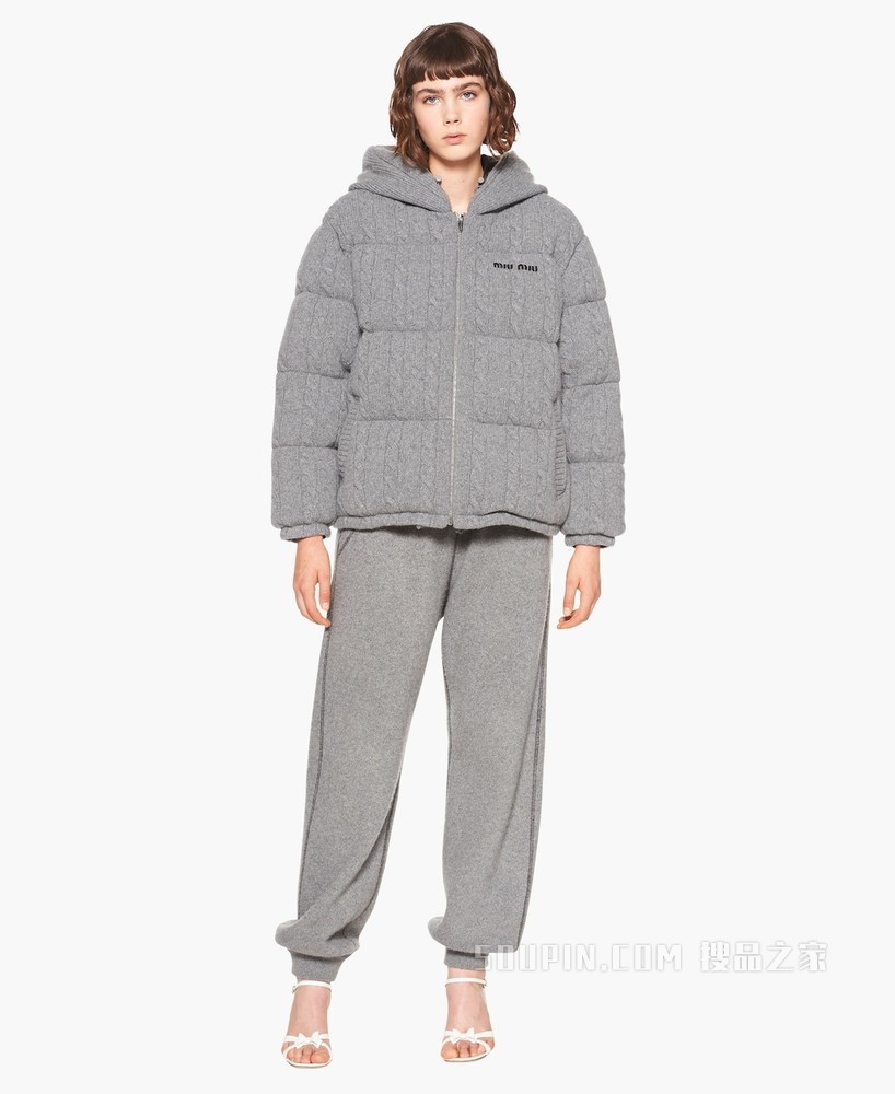 兜帽式羊绒羽绒外套