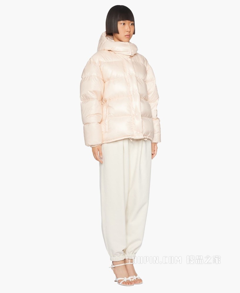 尼龙羽绒外套