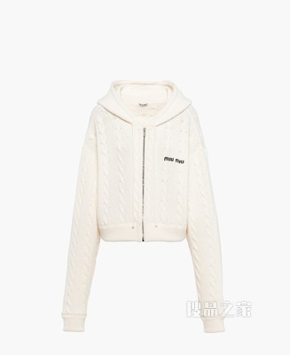 绞花针织羊绒和羊毛帽衫