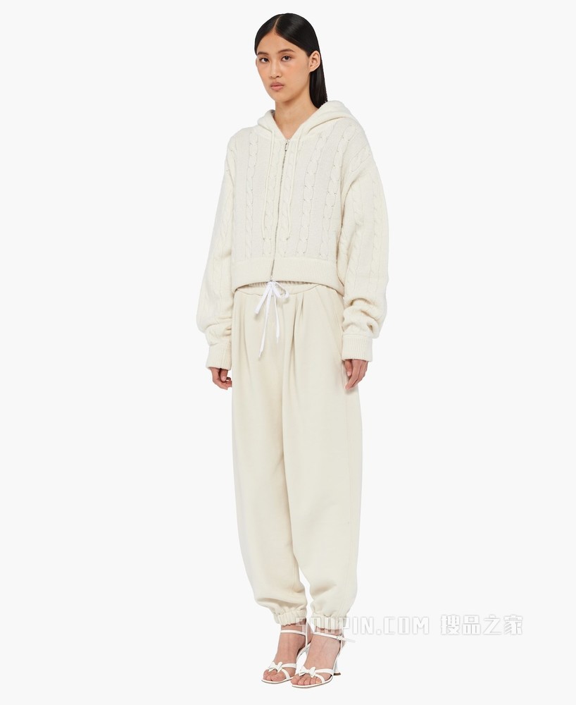 绞花针织羊绒和羊毛帽衫