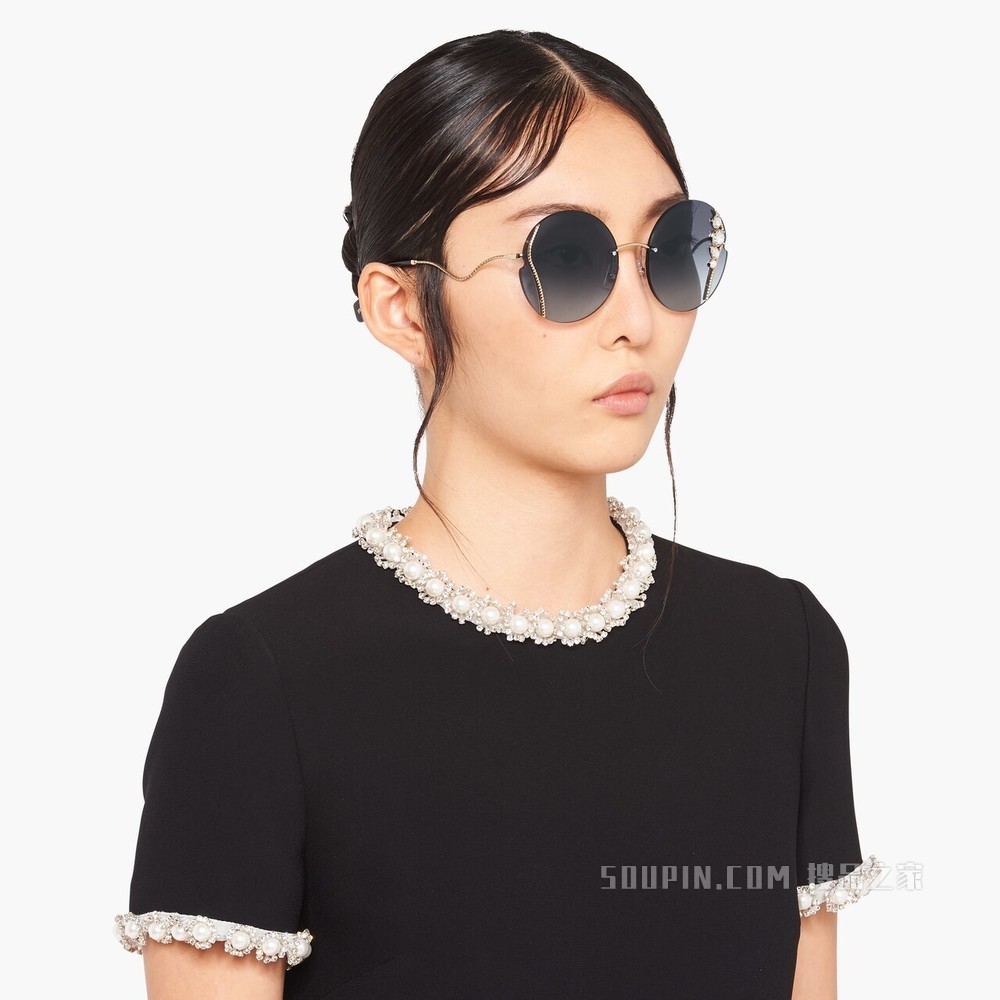 MIU MIU La Mondaine 太阳镜