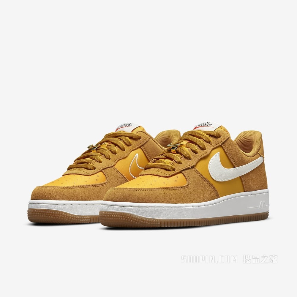 Nike Air Force 1 '07 SE 女子运动鞋