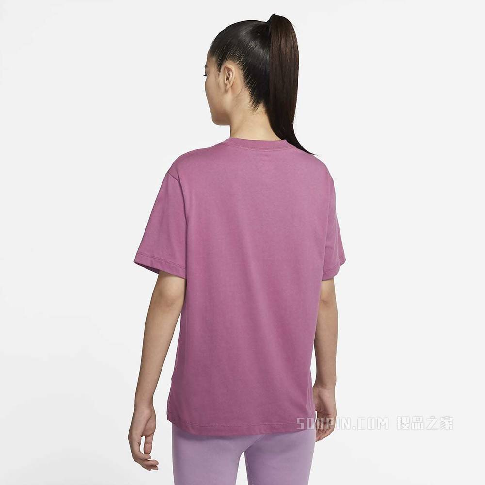 Nike Sportswear Essential 女子T恤