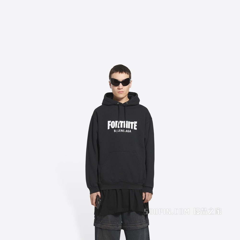 Fortnite©2021 Hoodie Medium Fit