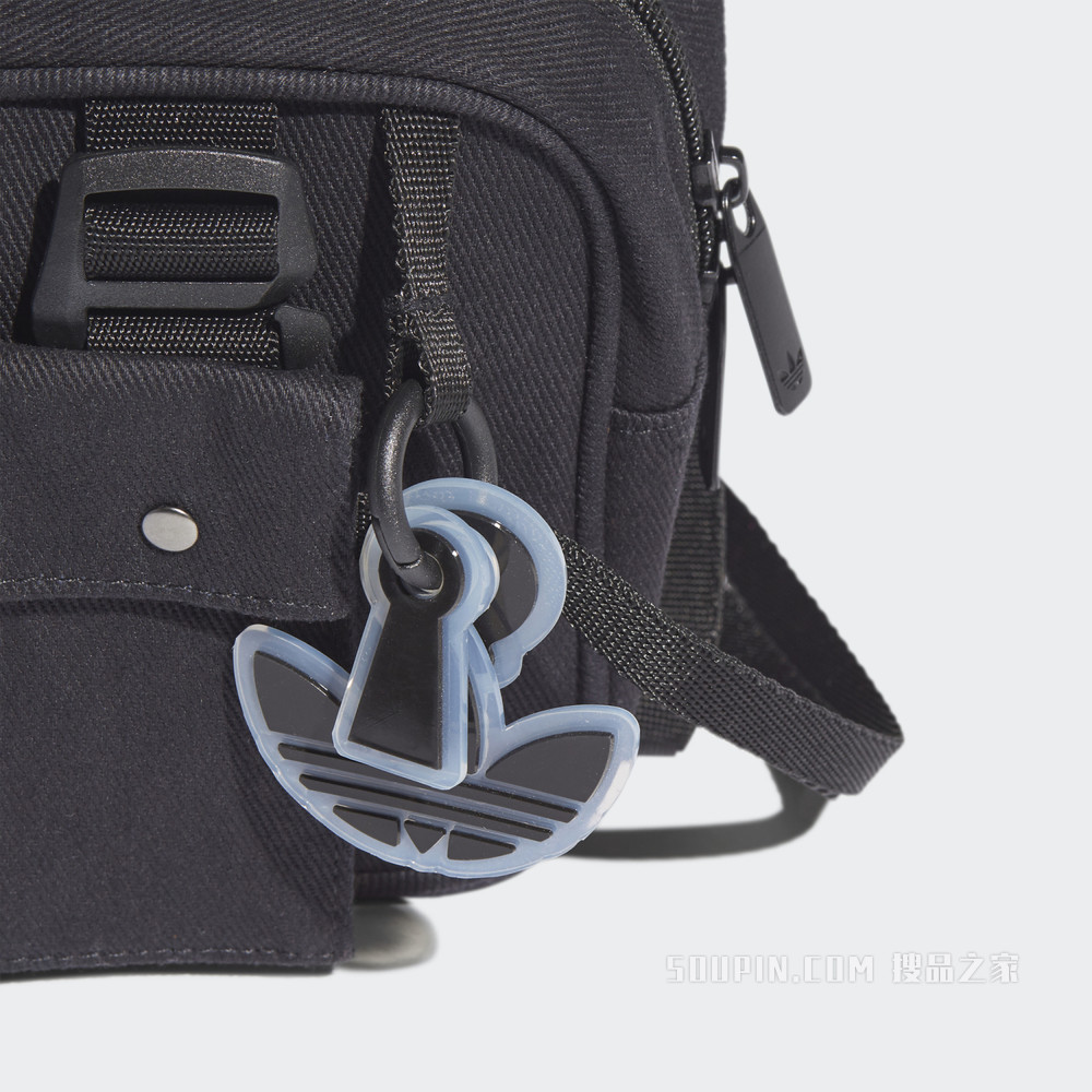 POUCH 运动斜肩包