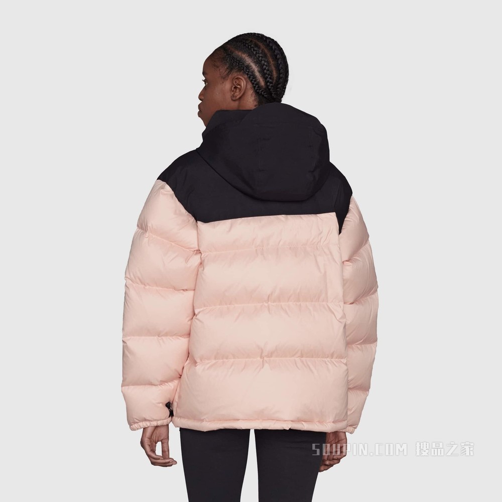 The North Face x Gucci联名系列羽绒夹克 浅粉色和黑色