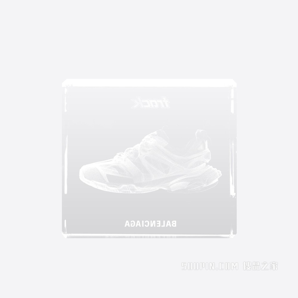 Track Sneaker 运动鞋 Laser Cube 雕塑