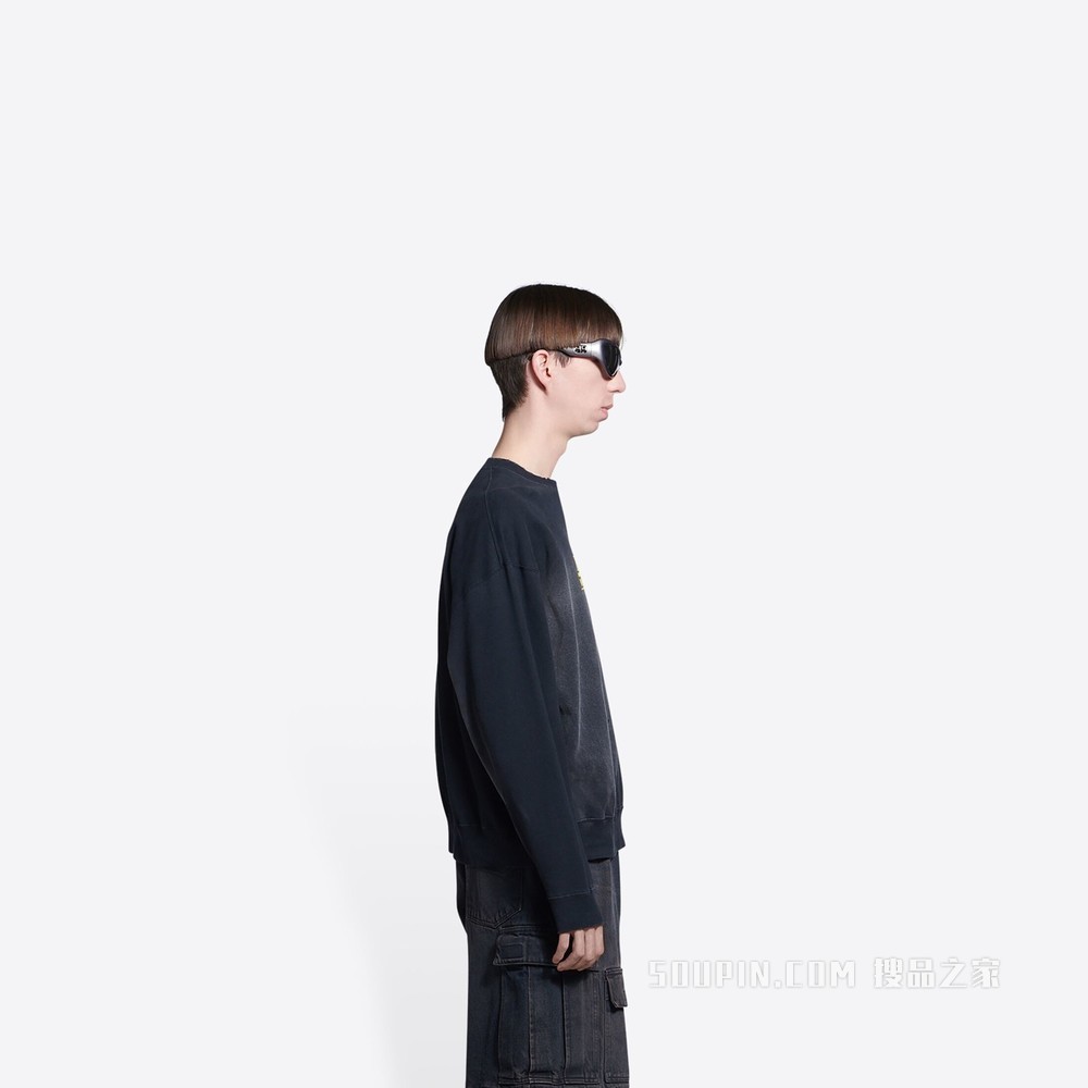 Retail Therapy Regular 版型圆领衫