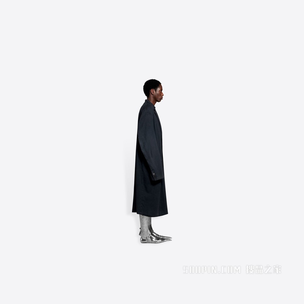Worn-Out Tailored 大衣