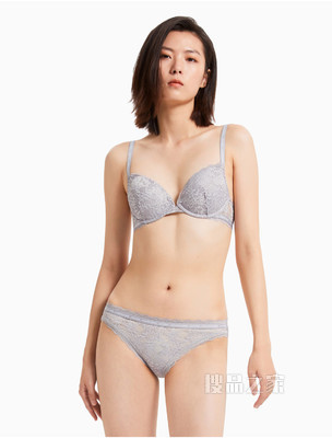 【One有引力带】Calvin Klein 女士三角蕾丝性感比基尼贴身内裤QF6203AD