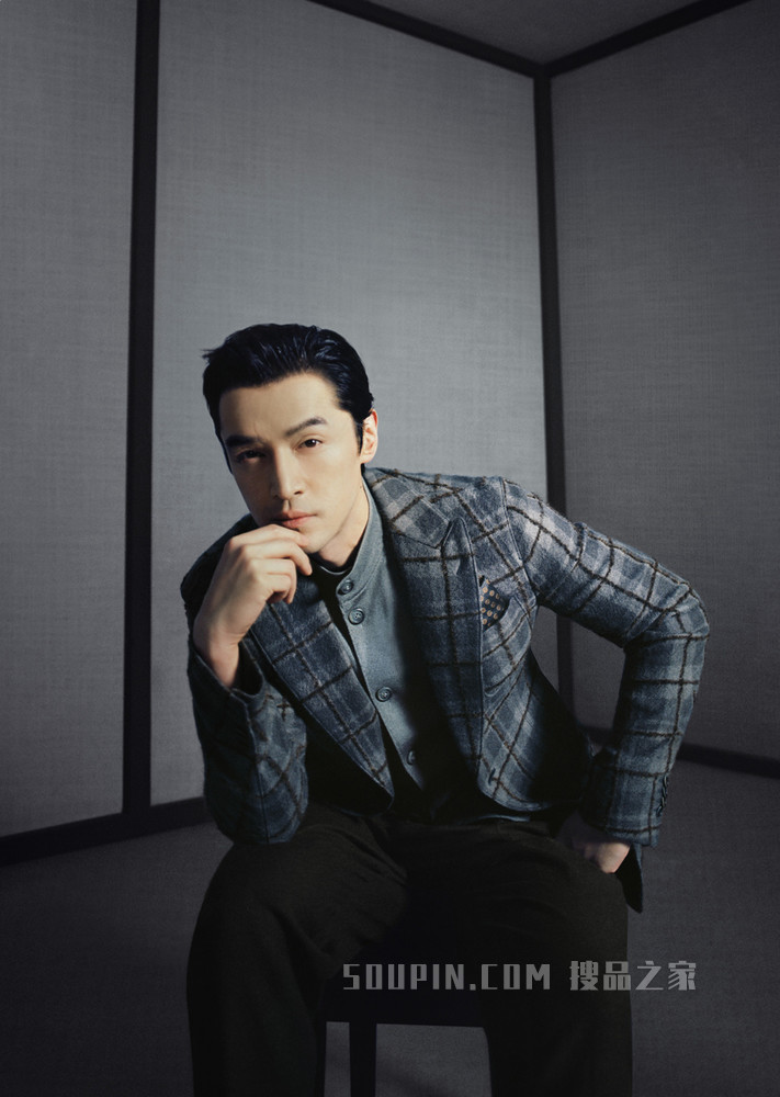 胡歌同款格纹纽扣休闲西服 | Giorgio Armani