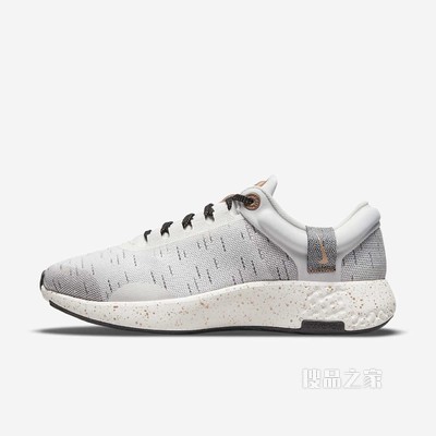 Nike Renew Serenity Run PRM 女子跑步鞋